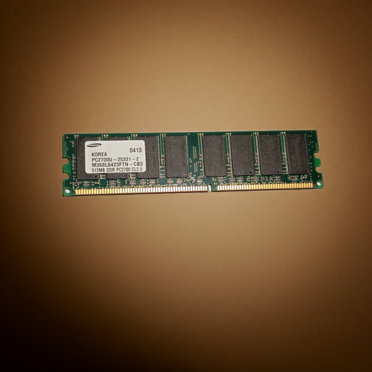 RAM - PC1 2700U 512 MB